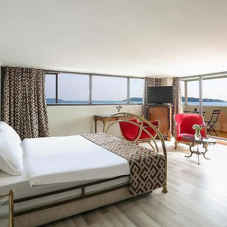 Urla Pera Hotel ภายนอก รูปภาพ