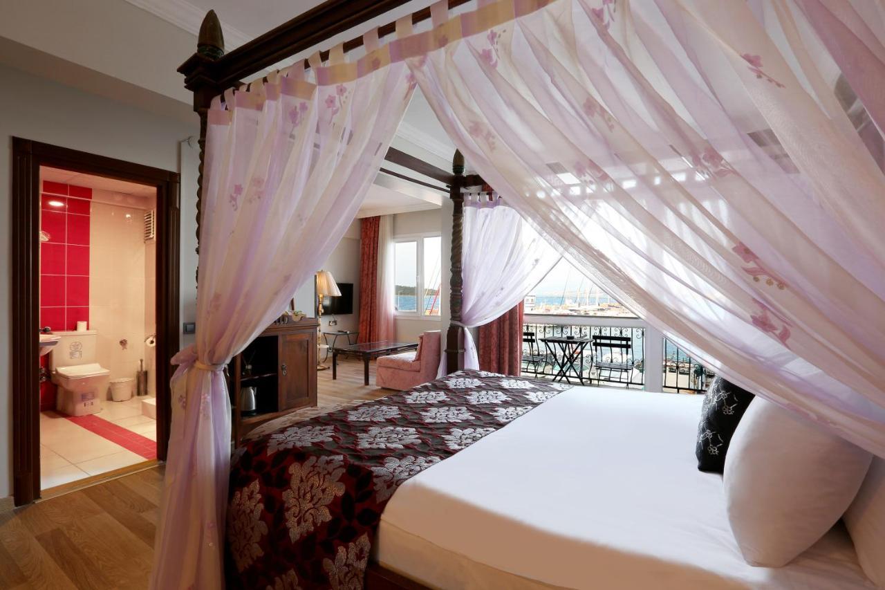 Urla Pera Hotel ภายนอก รูปภาพ